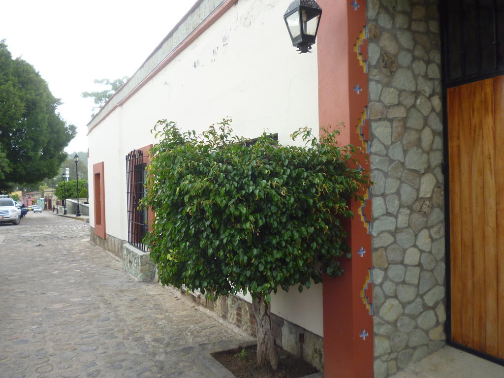 Hotel Casa Arnel Oaxaca Экстерьер фото